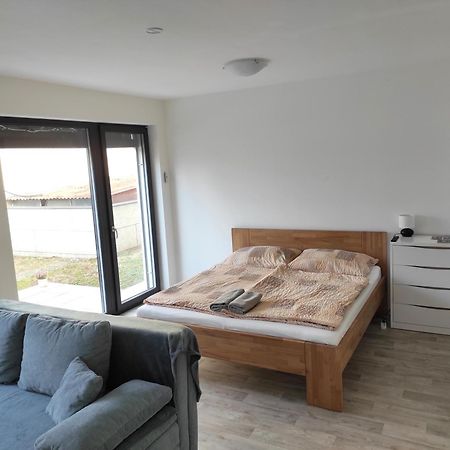 Apartman X06 Mikulov Exterior foto